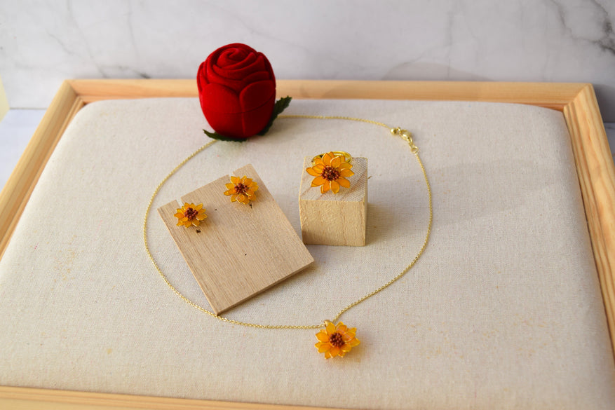 Sunflower Collection