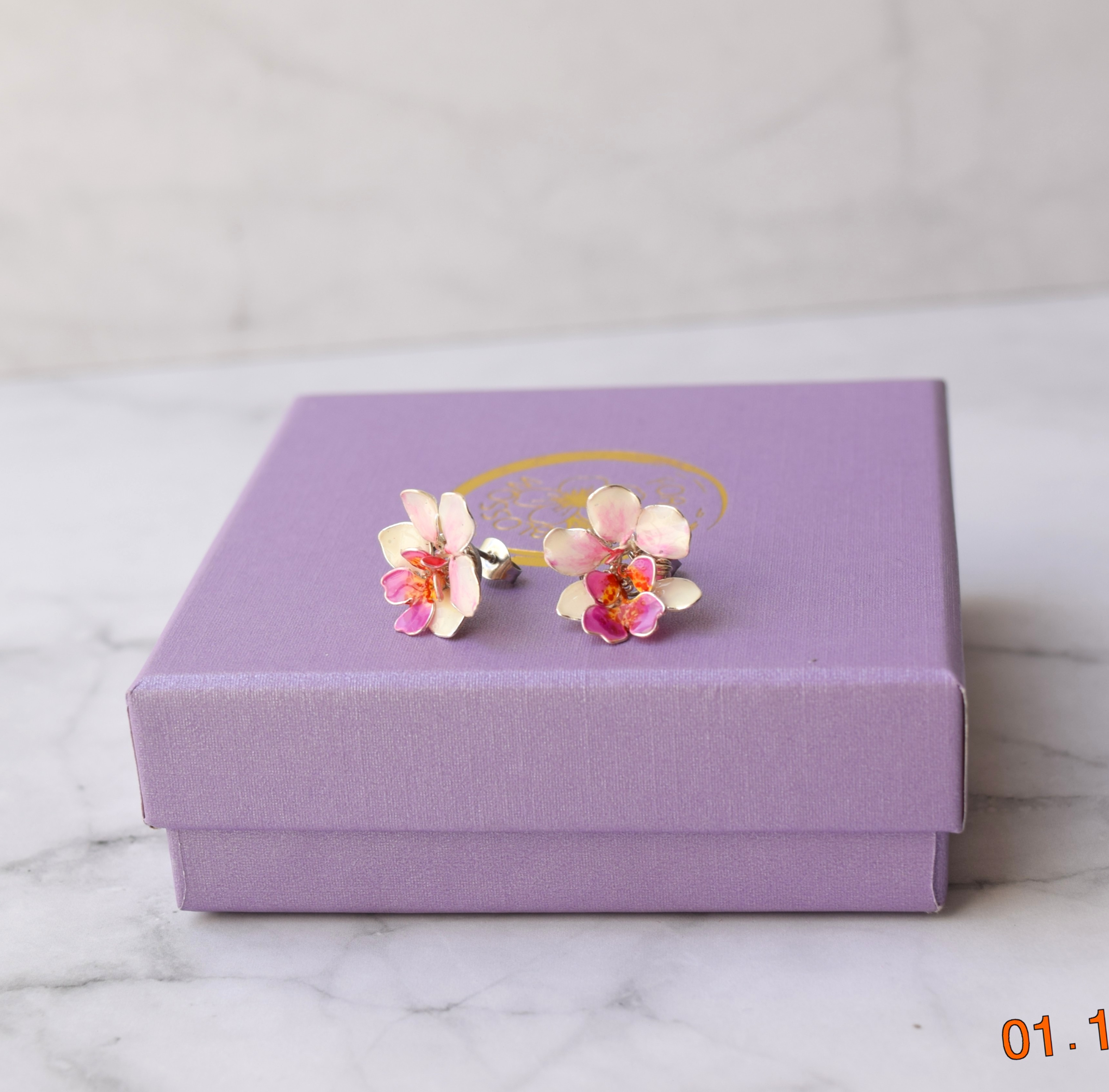 Vanda Miss Joaquim Orchid Stud earrings