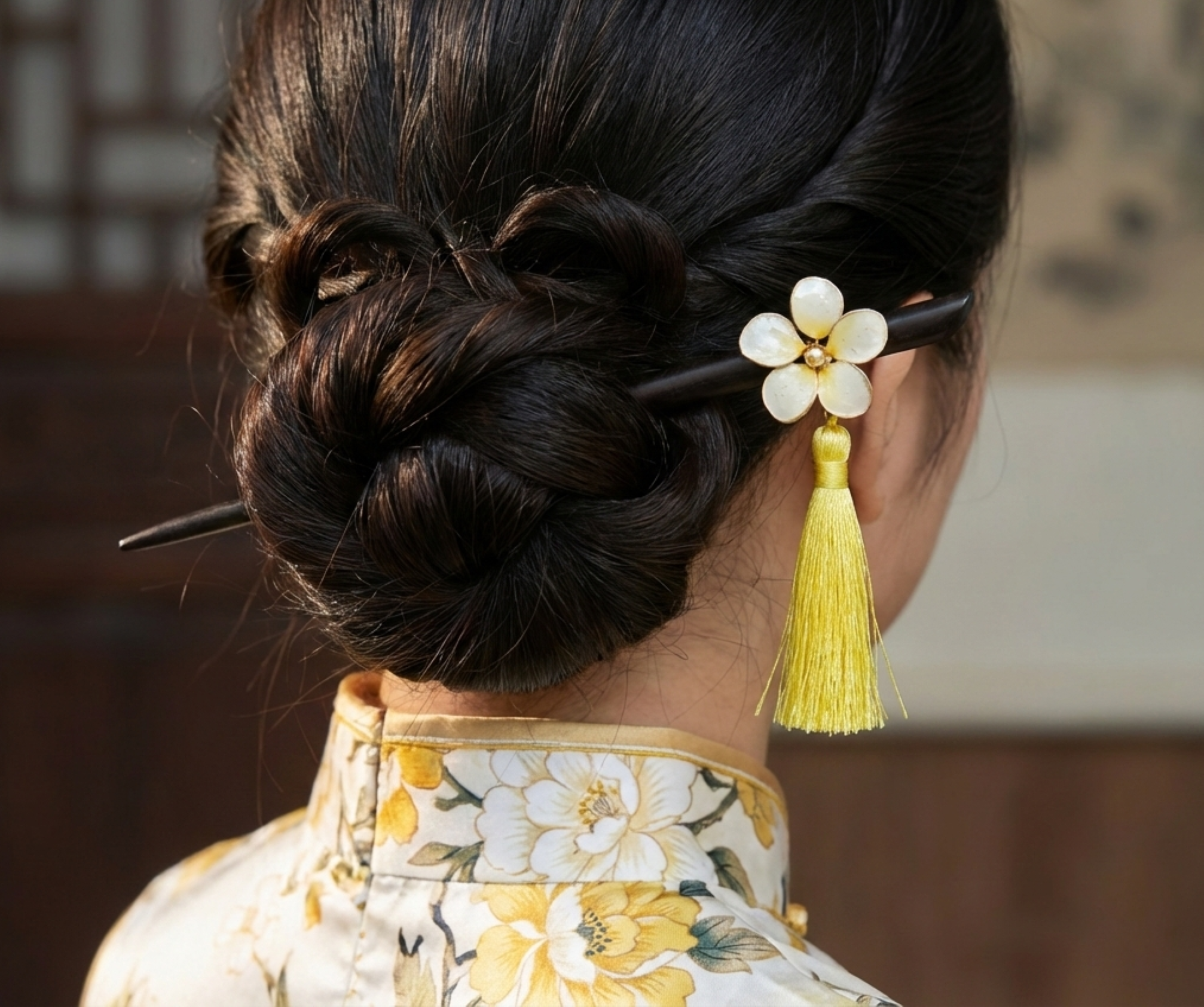 Frangipani hair stick