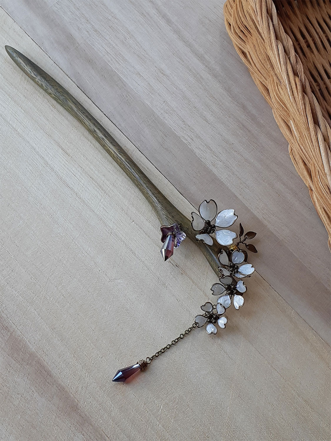 White Blossom Hair stick